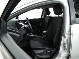 Хетчбэк Ford Focus 2017 года, 1169444 рублей, Москва