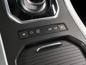 Внедорожник Land Rover Range Rover Evoque 2015 года, 1699000 рублей, Минеральные Воды