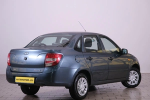 Седан ВАЗ (LADA) Granta 2014 года, 649000 рублей, Омск