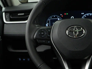 Внедорожник Toyota RAV4 2025 года, 4254434 рублей, Москва