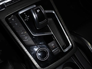 Внедорожник Geely Atlas Pro 2024 года, 2222000 рублей, Санкт-Петербург