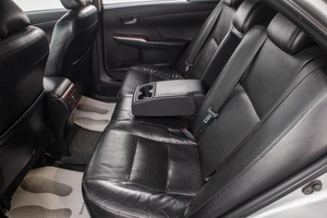 Седан Toyota Camry 2013 года, 1639000 рублей, Барнаул