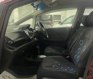 Хетчбэк Honda Fit 2012 года, 999000 рублей, Ачинск
