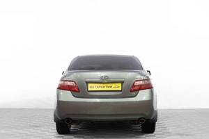 Седан Toyota Camry 2006 года, 1049000 рублей, Барнаул