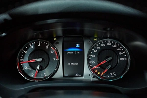 Пикап Toyota Hilux 2025 года, 7549000 рублей, Красноярск