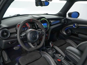 Хетчбэк MINI John Cooper Works 2019 года, 2999033 рублей, Москва