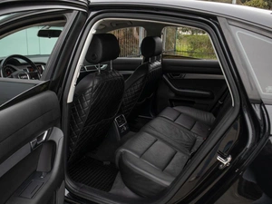 Седан Audi A6 2011 года, 1100000 рублей, Большой Сочи