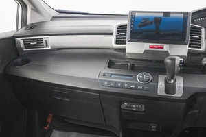 Минивэн Honda Freed 2014 года, 1199000 рублей, Кемерово