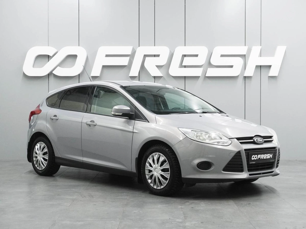 Хетчбэк Ford Focus 2011 года, 689000 рублей, Воронеж