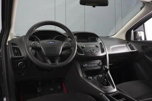 Хетчбэк Ford Focus 2018 года, 920000 рублей, Омск