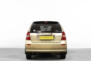 Минивэн Toyota Nadia 2001 года, 649000 рублей, Барнаул