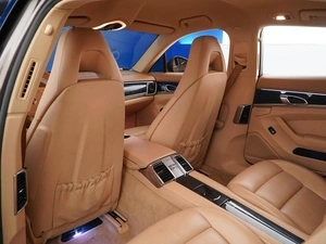 Лифтбек Porsche Panamera 4 2013 года, 3158077 рублей, Москва