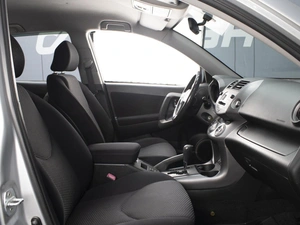 Внедорожник Toyota RAV4 2008 года, 1220000 рублей, Омск