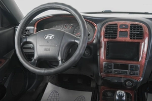 Седан Hyundai Sonata 2005 года, 459000 рублей, Кемерово