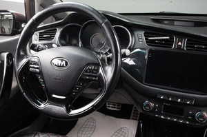 Хетчбэк Kia Ceed 2014 года, 1229000 рублей, Оренбург