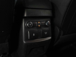 Внедорожник Ford Explorer 2016 года, 2799000 рублей, Воронеж