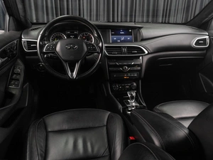 Внедорожник Infiniti QX30 2017 года, 2299000 рублей, Тюмень
