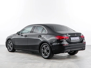 Седан Mercedes-benz A-класс 2019 года, 2519050 рублей, Москва