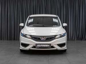 Хетчбэк Honda Jade 2015 года, 1469000 рублей, Тюмень