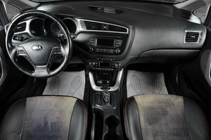 Хетчбэк Kia Ceed 2016 года, 1419000 рублей, Тюмень