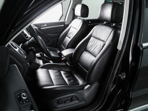 Внедорожник Volkswagen Tiguan 2012 года, 1474000 рублей, Воронеж