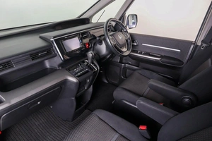 Минивэн Honda Stepwgn Spada 2015 года, 2249000 рублей, Пермь