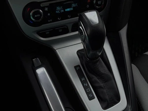 Седан Ford Focus 2012 года, 800000 рублей, Ижевск