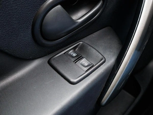 Седан Renault Logan Stepway 2022 года, 1280000 рублей, Большой Сочи