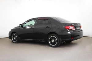 Седан Toyota Corolla 2010 года, 950000 рублей, Орёл