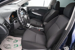 Седан Toyota Corolla 2011 года, 1119000 рублей, Красноярск