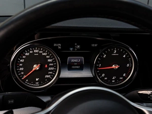 Седан Mercedes-benz E-класс 2019 года, 3049000 рублей, Краснодар