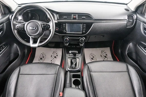 Седан Kia Rio 2017 года, 1389000 рублей, Красноярск
