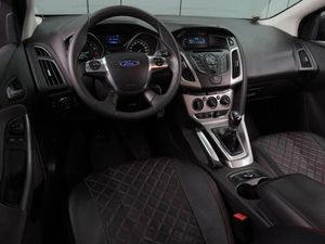 Универсал Ford Focus 2012 года, 714000 рублей, Воронеж