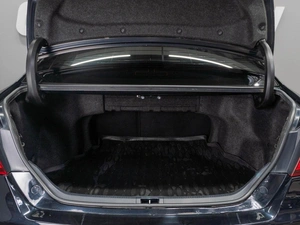 Седан Toyota Camry 2015 года, 2049000 рублей, Тюмень