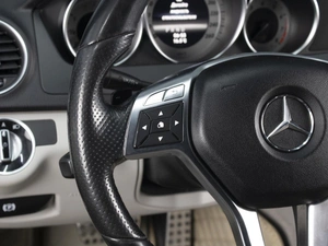 Седан Mercedes-benz C-класс 2011 года, 1750000 рублей, Омск