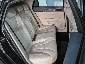 Седан Hongqi H5 2022 года, 1789000 рублей, Аксай