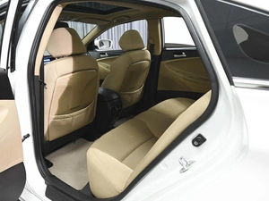 Седан Hyundai Sonata 2010 года, 1238000 рублей, Ставрополь