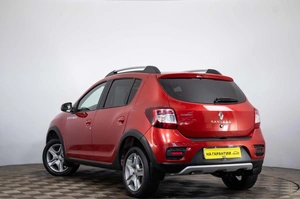 Хетчбэк Renault Sandero Stepway 2018 года, 1189000 рублей, Пермь