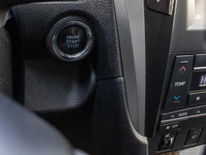 Седан Toyota Camry 2016 года, 2499000 рублей, Петрозаводск