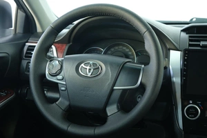 Седан Toyota Camry 2013 года, 1519000 рублей, Омск