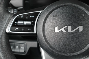 Внедорожник Kia Seltos 2023 года, 2949000 рублей, Тюмень