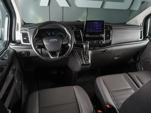 Минивэн Ford Tourneo Custom 2021 года, 4240000 рублей, Красный Пахарь