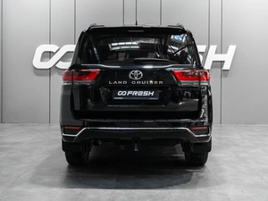 Внедорожник Toyota Land Cruiser 2021 года, 10500000 рублей, Тюмень