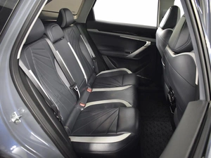 Внедорожник Geely Atlas 2023 года, 2693100 рублей, Казань