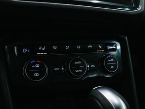 Внедорожник Volkswagen Tiguan 2020 года, 2000000 рублей, Красноярск