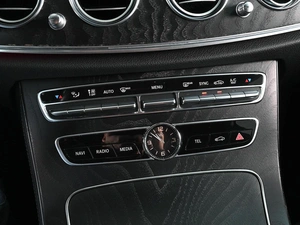 Седан Mercedes-benz E-класс 2018 года, 3399000 рублей, Аксай