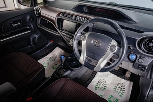 Хетчбэк Toyota Aqua 2017 года, 1239000 рублей, Томск