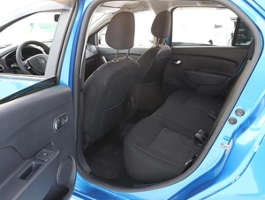 Седан Renault Logan 2015 года, 719000 рублей, Ижевск