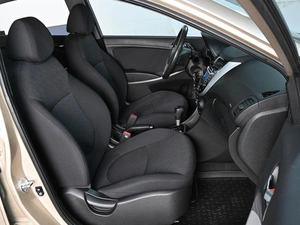 Седан Hyundai Solaris 2013 года, 1059000 рублей, Аксай
