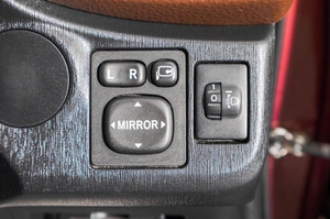 Хетчбэк Toyota Vitz 2012 года, 849000 рублей, Барнаул